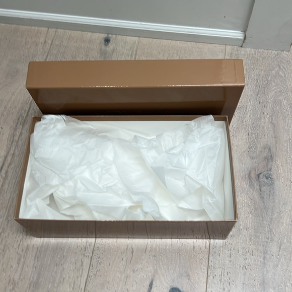 Chloé Tan Box - Picture 5 of 5